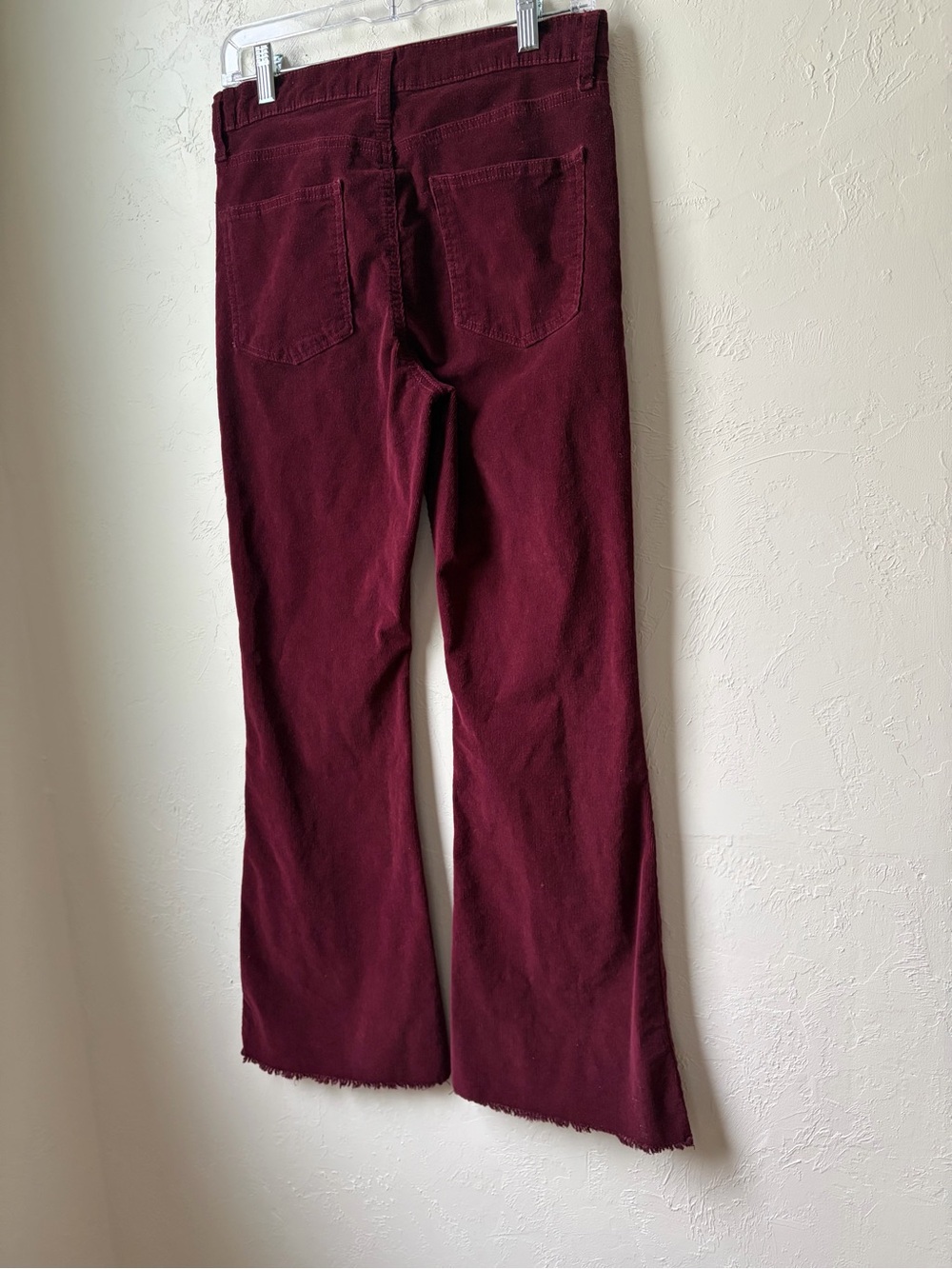 Celebrity Pink Burgundy Corduroy Flare Jeans Raw Hem Stretch Size 9/29 - Picture 6 of 10
